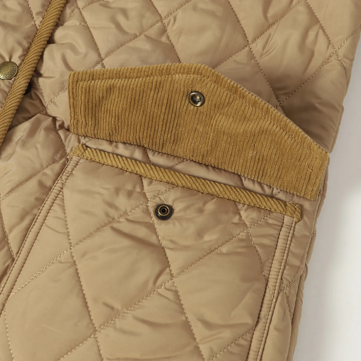 🅿️580 [High quality for women] RL Ralph Lauren's new diamond-shaped cotton jacket. The face is filled with imitation feather cotton. Three-in-one diamond-shaped quilted embroidery. Soft and comfortable. Warm and comfortable. The corduroy strips run through the whole body. No knots and no overlap. Artificial curling. Fine workmanship. No bloat. The upper body is light and not bloated. Soft and comfortable. Highly recommended. Size: S M L
